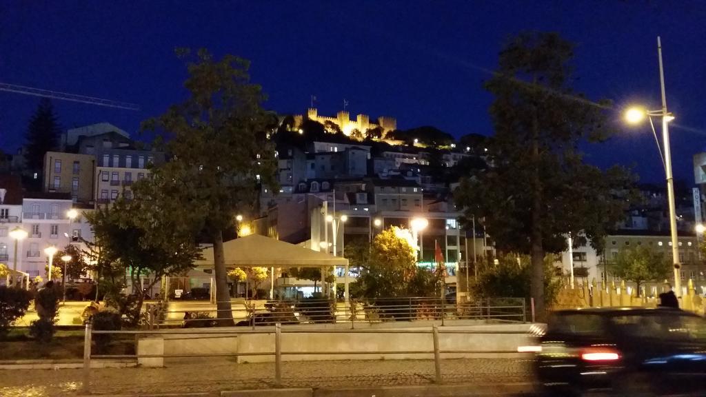 Apartment Lx4u - Martim Moniz *